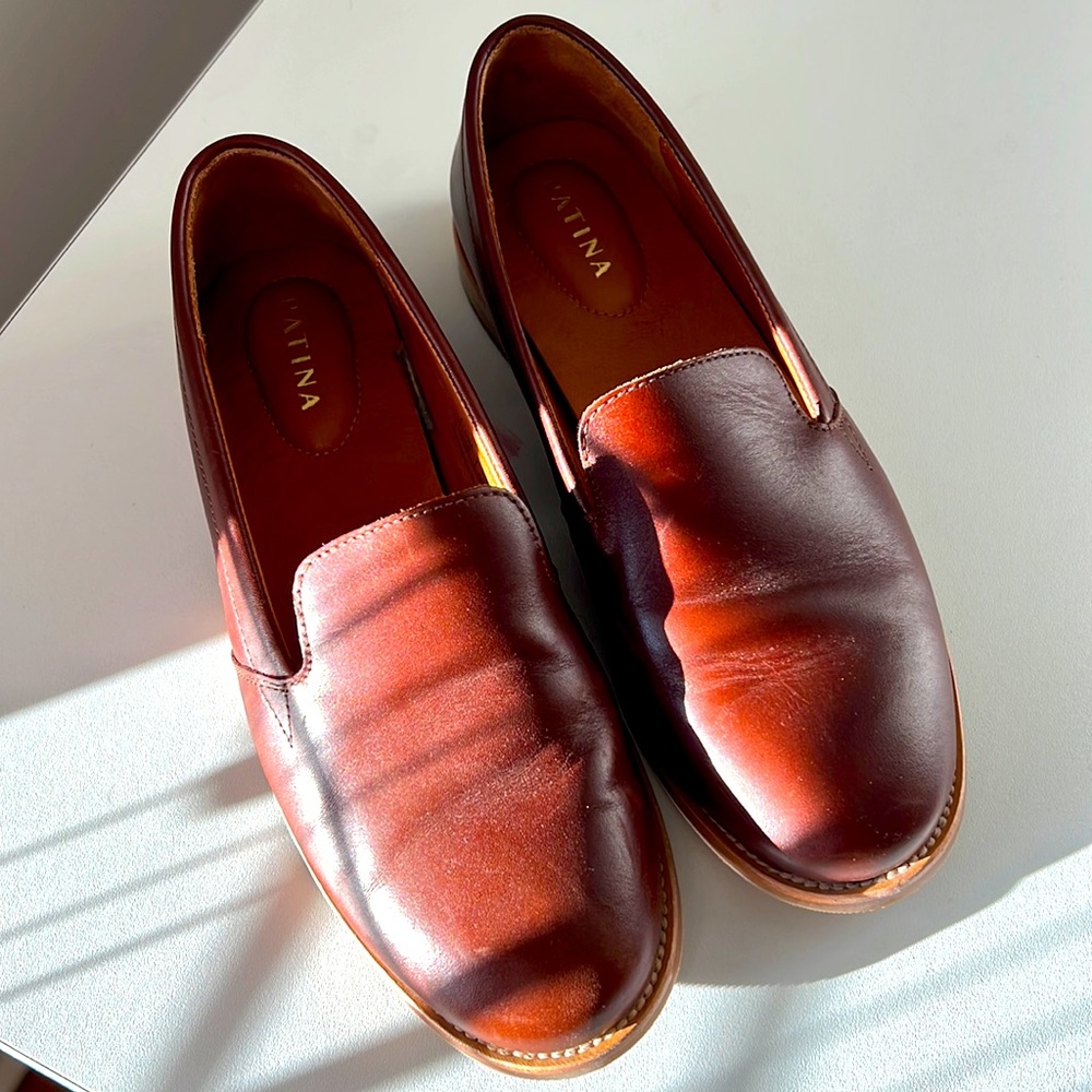 leather rounded loafer